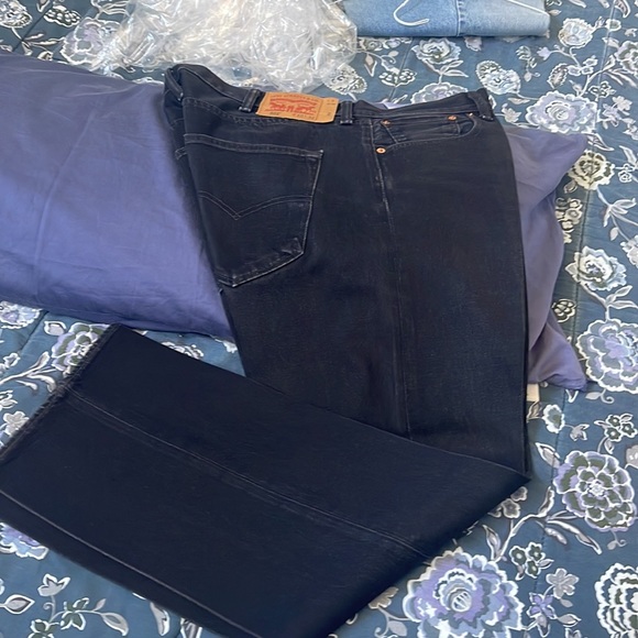 Levi’s 501 jeans black in color. - Picture 2 of 3